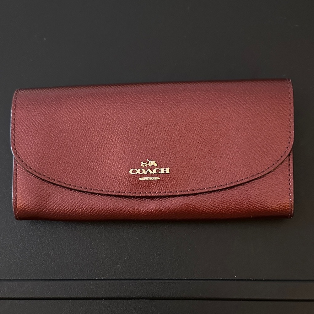 Coach Women's Rich Brown Leather Wallet